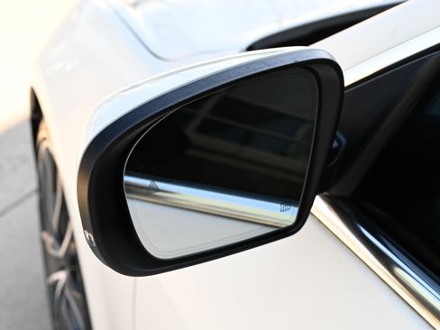 Used 2022 Maserati Ghibli Modena Q4 AWD/4WD image 14