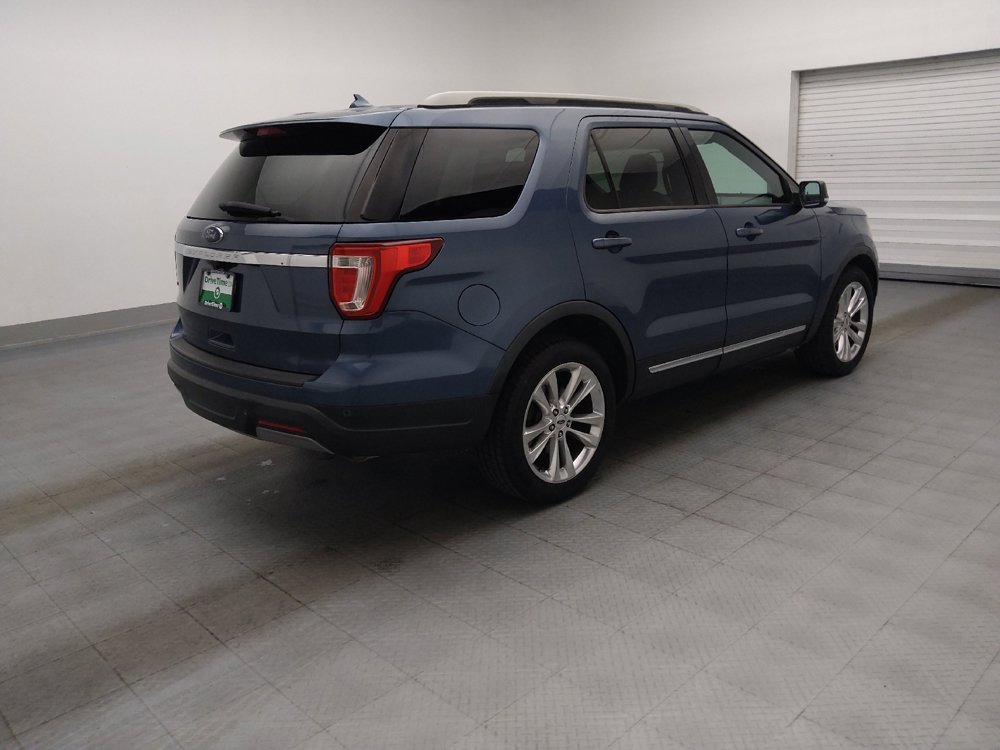 Used 2019 Ford Explorer XLT w/ Equipment Group 202A FWD image 10