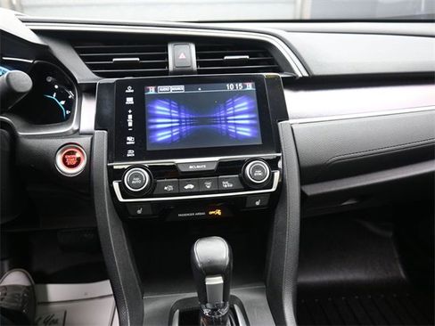 Used 2018 Honda Civic EX-T image 10