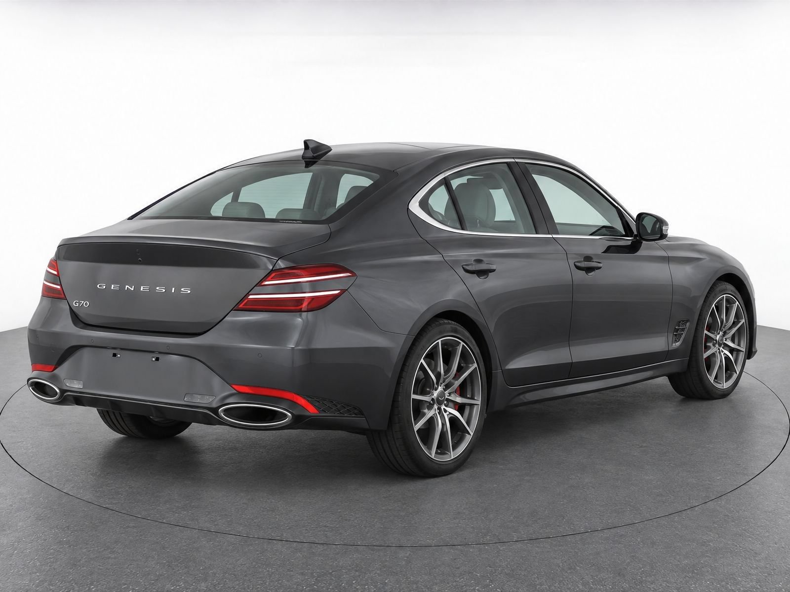 Used 2025 Genesis G70 2.5T RWD image 8