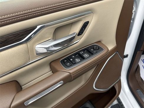 Used 2020 RAM 1500 Laramie image 24