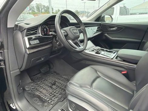 Used 2023 Audi Q8 Premium Plus w/ Premium Plus Package AWD/4WD image 19