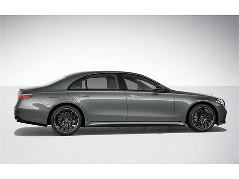 New 2025 Mercedes-Benz S 580 4MATIC Sedan image 17