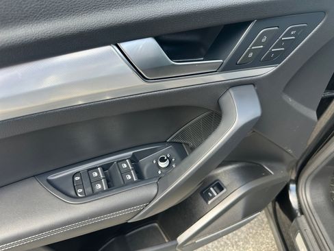 Certified 2024 Audi Q5 2.0T Prestige w/ Prestige Package AWD/4WD image 32