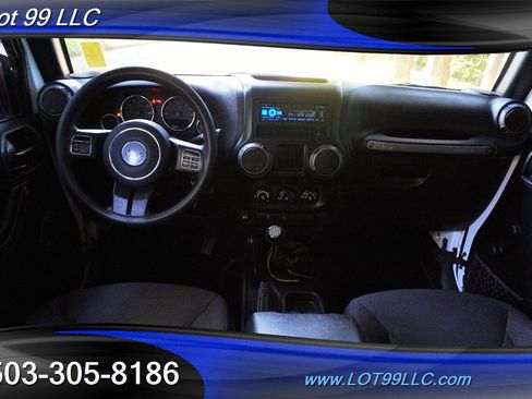 Used 2017 Jeep Wrangler Unlimited Sport w/ Trailer Tow Group AWD/4WD image 14