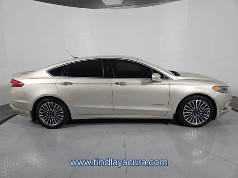 Used 2018 Ford Fusion Titanium image 7