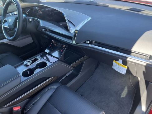 New 2026 Cadillac Vistiq Luxury image 21