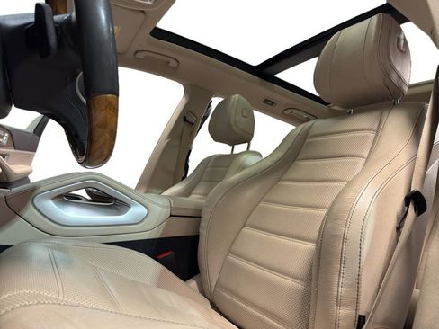 Used 2020 Mercedes-Benz GLS 450 4MATIC image 15