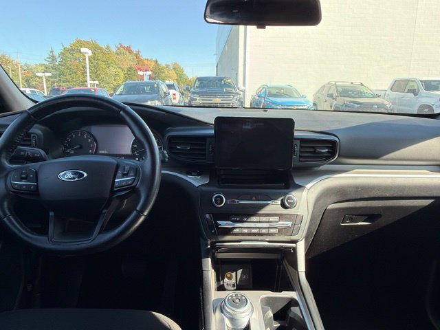 Used 2020 Ford Explorer XLT w/ Comfort Package AWD/4WD image 20
