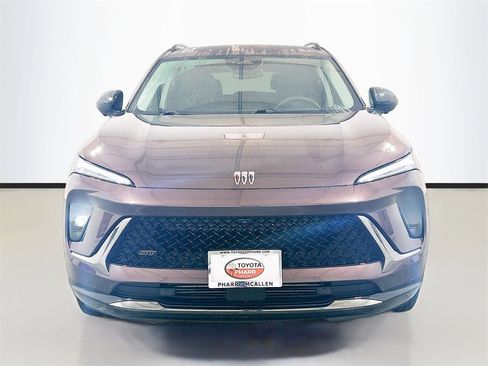 Used 2025 Buick Envision Sport Touring image 2