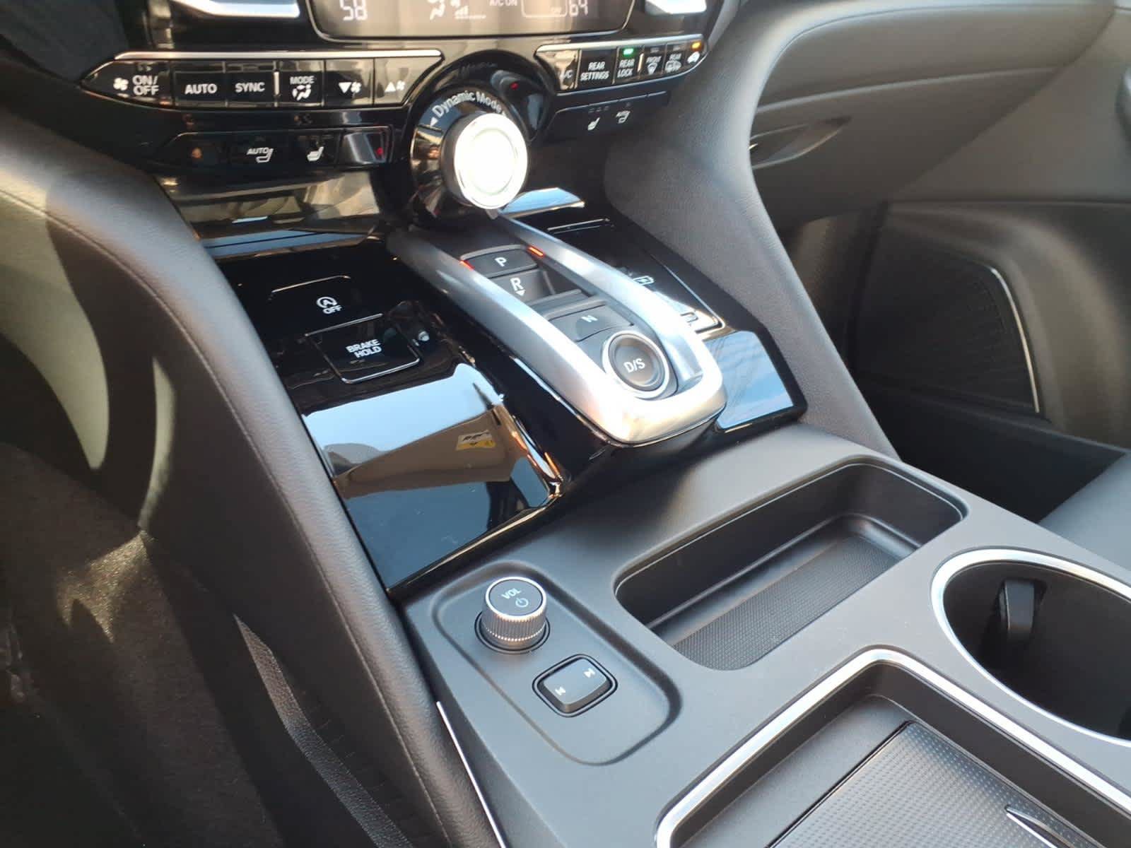Used 2025 Acura MDX SH-AWD image 20