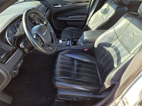 Used 2021 Chrysler 300 S image 10