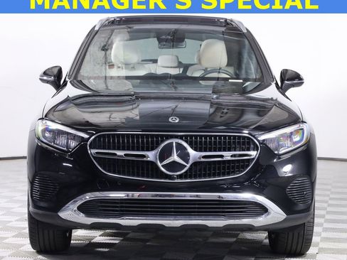 Certified 2024 Mercedes-Benz GLC 300 4MATIC image 2