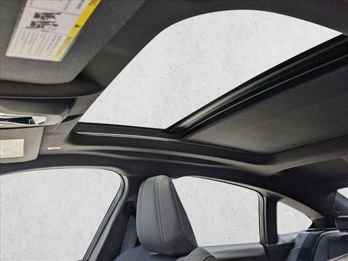 Used 2025 BMW 228i xDrive w/ Premium Package image 15