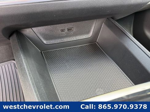 New 2026 Chevrolet Equinox RS w/ Safety and Technology Package AWD/4WD image 22