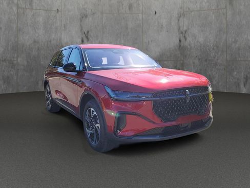 New 2026 Lincoln Nautilus Premier w/ Jet Appearance Package image 32