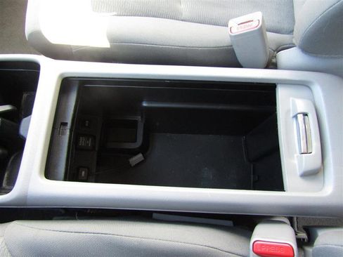 Used 2013 Honda CR-V LX image 22