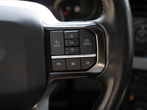 Used 2023 Ford F450 Platinum w/ FX4 Off-Road Package AWD/4WD image 26