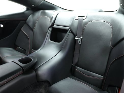 Used 2014 Aston Martin Vanquish Coupe RWD image 3