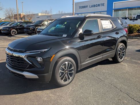 New 2026 Chevrolet TrailBlazer LT w/ LT Cold Weather Package image 3