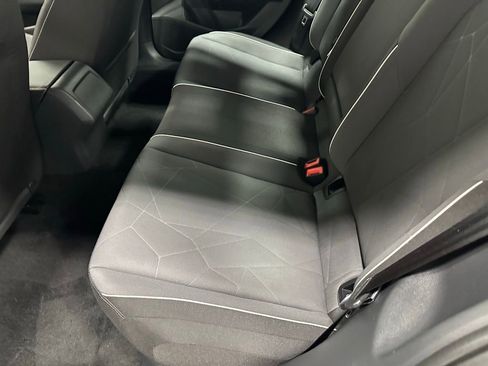 Used 2025 Volkswagen Jetta Sport image 31