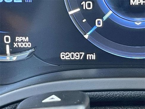 Used 2019 Cadillac Escalade Premium Luxury image 26