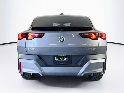 Used 2026 BMW X2 xDrive28i AWD/4WD image 7