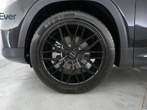 Used 2023 Mercedes-Benz EQB 250+ image 19