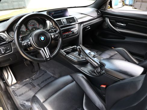 Used 2015 BMW M4 Coupe RWD image 6