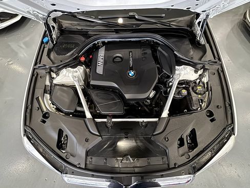 Used 2018 BMW 530i RWD image 46