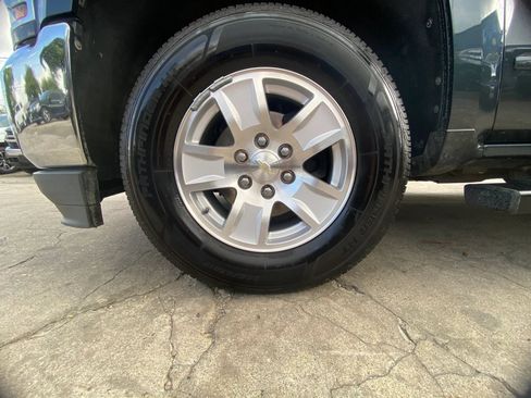 Used 2018 Chevrolet Silverado 1500 LT w/ LT Eassist Package RWD image 26