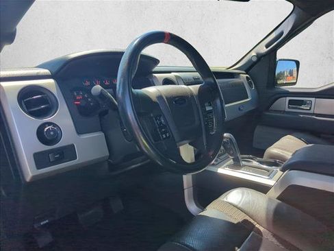 Used 2014 Ford F150 Raptor w/ Equipment Group 801A Luxury AWD/4WD image 9