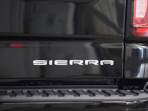 Used 2022 GMC Sierra 1500 Denali w/ Technology Package AWD/4WD image 23