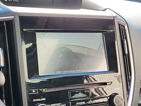 Used 2023 Subaru Forester Premium image 18