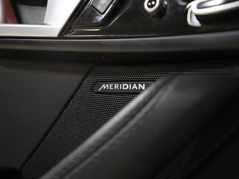 Used 2016 Jaguar F-TYPE Convertible RWD image 22