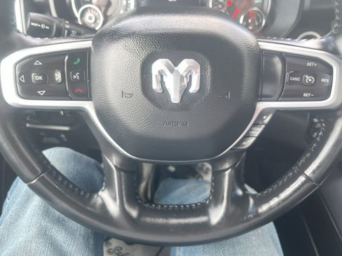 Used 2022 RAM 1500 Big Horn AWD/4WD image 25