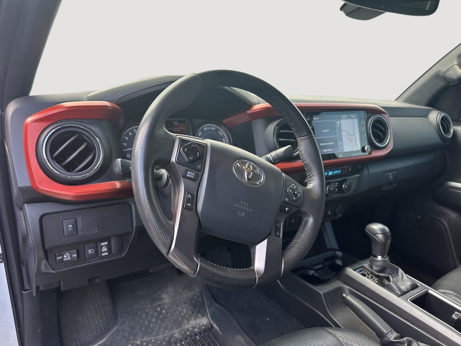 Certified 2020 Toyota Tacoma TRD Off-Road w/ TRD Premium Off Road Package AWD/4WD image 10