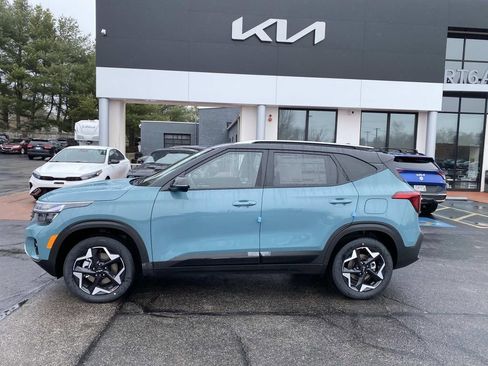 New 2026 Kia Seltos S image 2