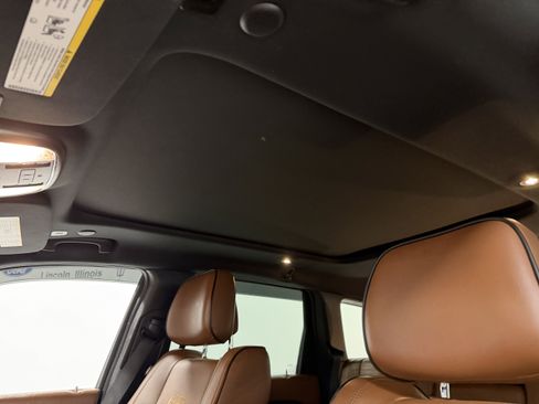 Used 2020 Jeep Grand Cherokee Overland image 8