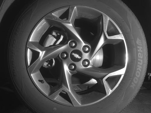 Used 2025 Chevrolet Trax LT image 12