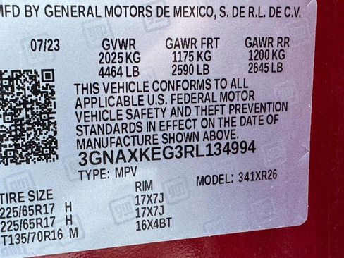 Used 2024 Chevrolet Equinox LT FWD image 21