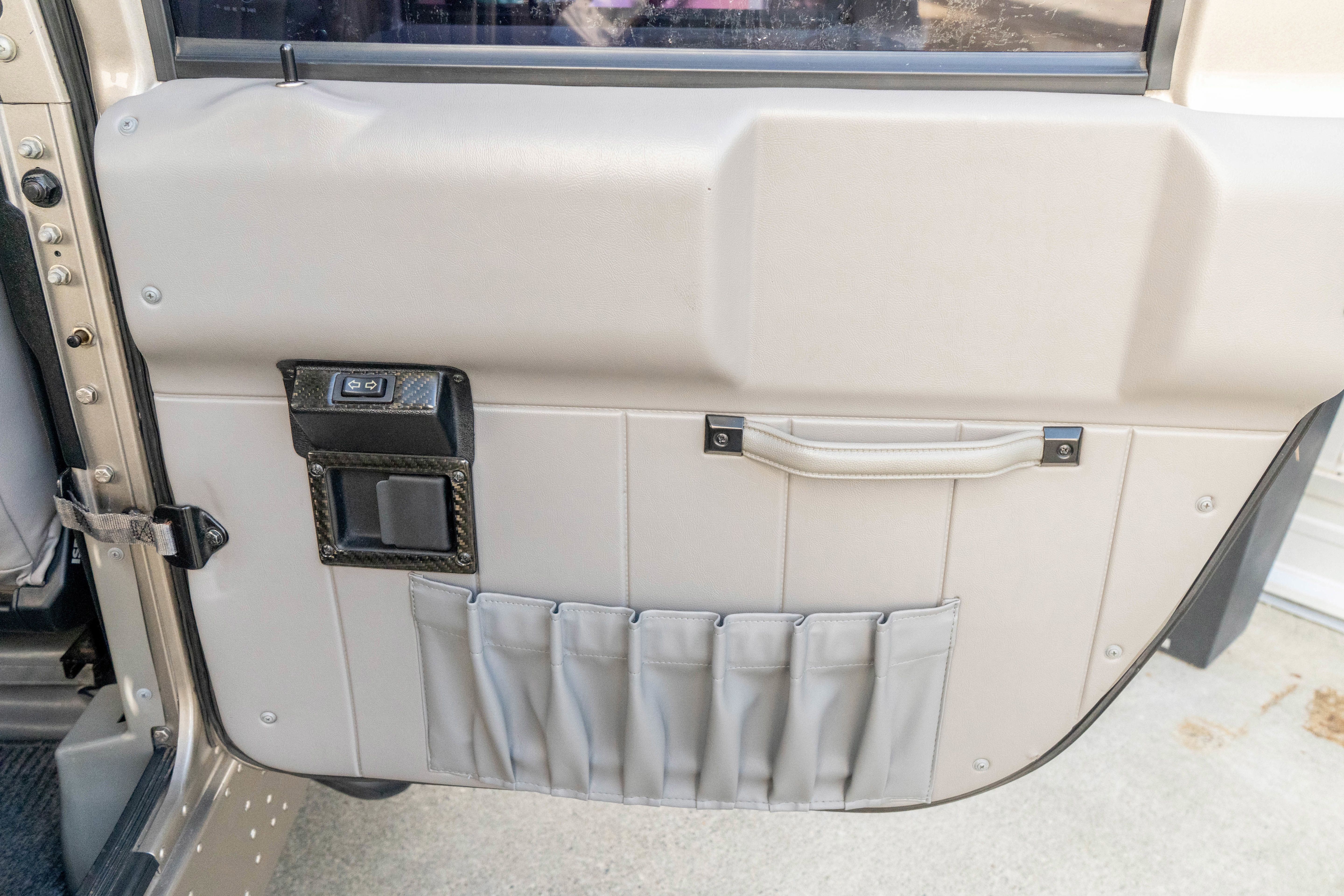Used 2000 HUMMER H1 4-Door Open Top AWD/4WD image 38