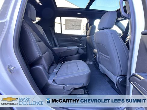 New 2026 Chevrolet Traverse LT w/ Sun and Wheel Package image 44