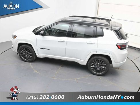 Used 2022 Jeep Compass High Altitude AWD/4WD image 29