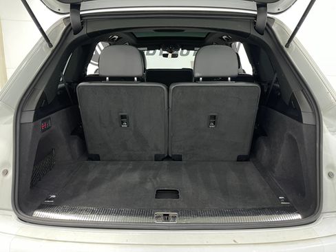Used 2019 Audi Q7 3.0T Prestige w/ Prestige Package AWD/4WD image 26