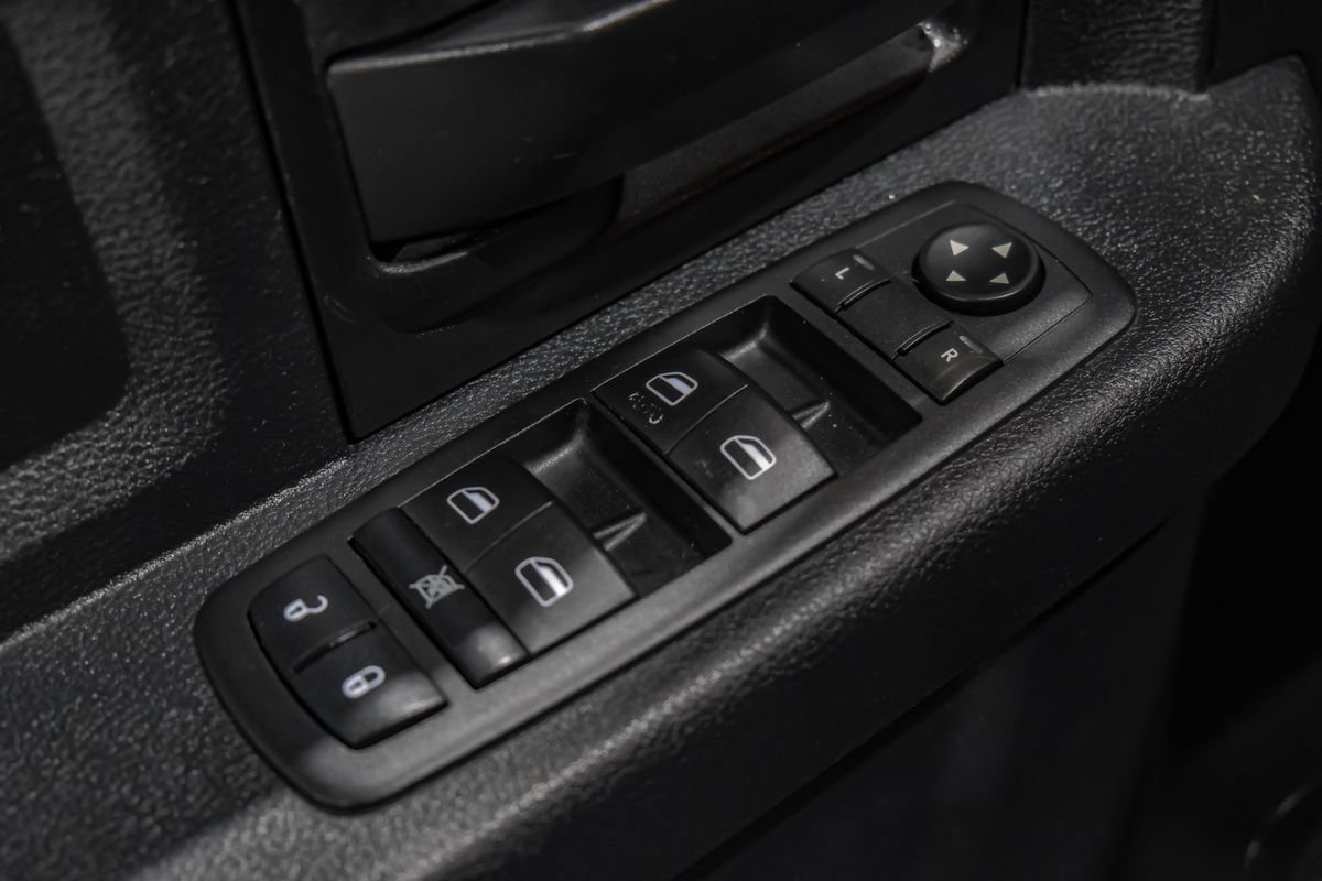 Used 2015 RAM 3500 Tradesman w/ Chrome Appearance Group AWD/4WD image 39