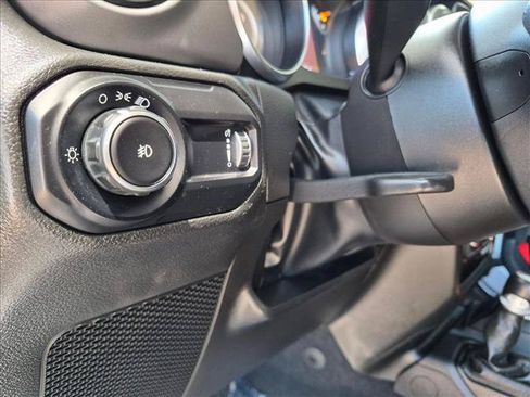 Used 2023 Jeep Wrangler Sport AWD/4WD image 16
