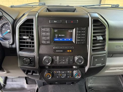 Used 2019 Ford F250 XLT AWD/4WD image 26