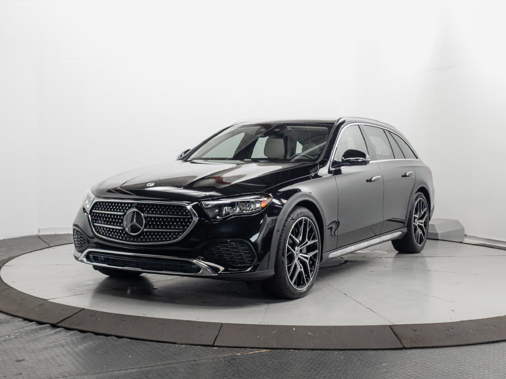 Used 2025 Mercedes-Benz E 450 4MATIC All-Terrain Wagon w/ Driver Assistance Package image 3