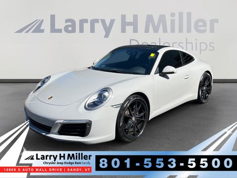 Used 2019 Porsche 911 Carrera RWD image 1